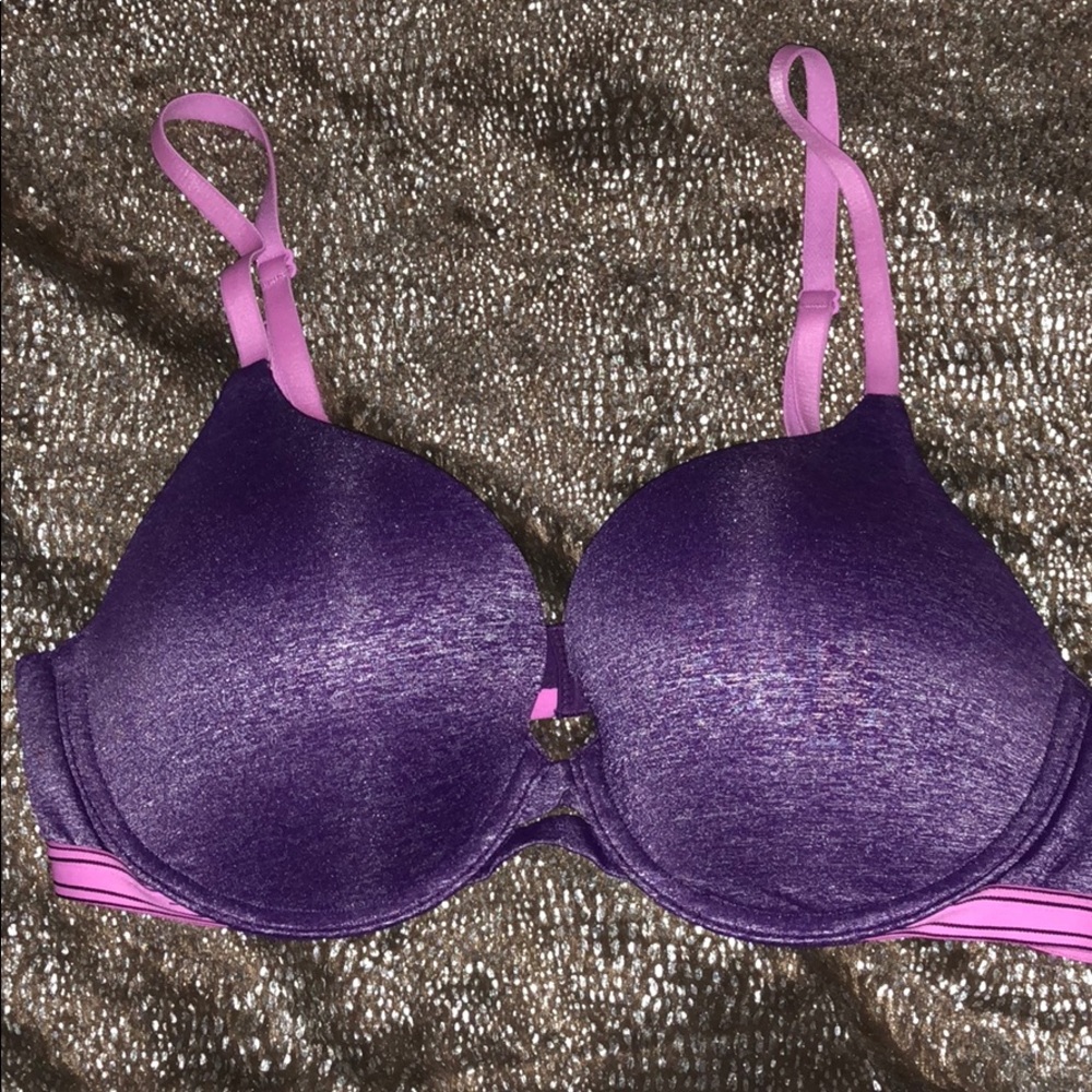 Victoria’s Secret Perfect Shape T-shirt Bra